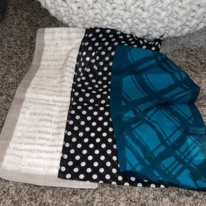 Thirty one purse scarves